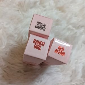 Jeffree Star Velvet Trap - pick one color